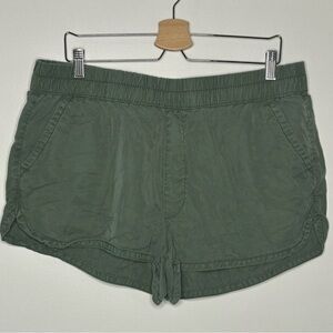American Eagle Army Green Shorts